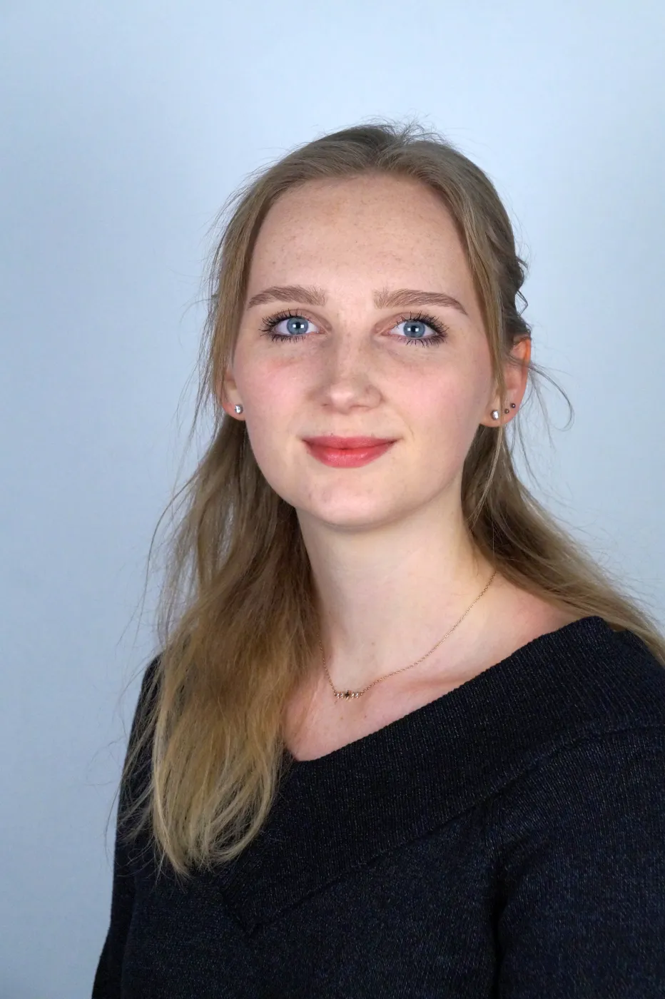 Porträt von Julia Grimschitz